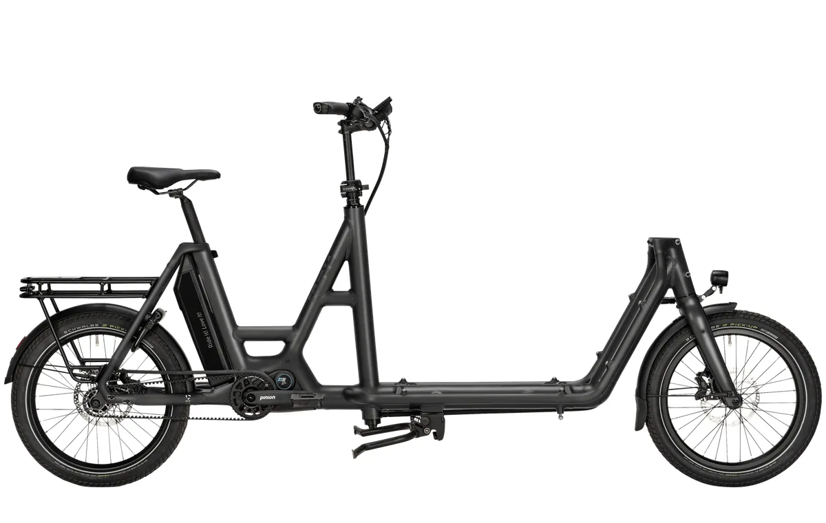 i:SY Cargo P12 ZR